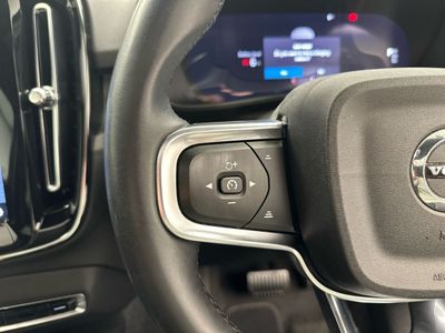 2023 Volvo C40