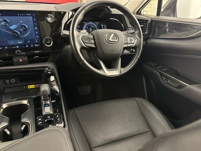 2024 Lexus NX 450H+