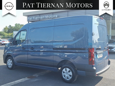 2025 Nissan Interstar