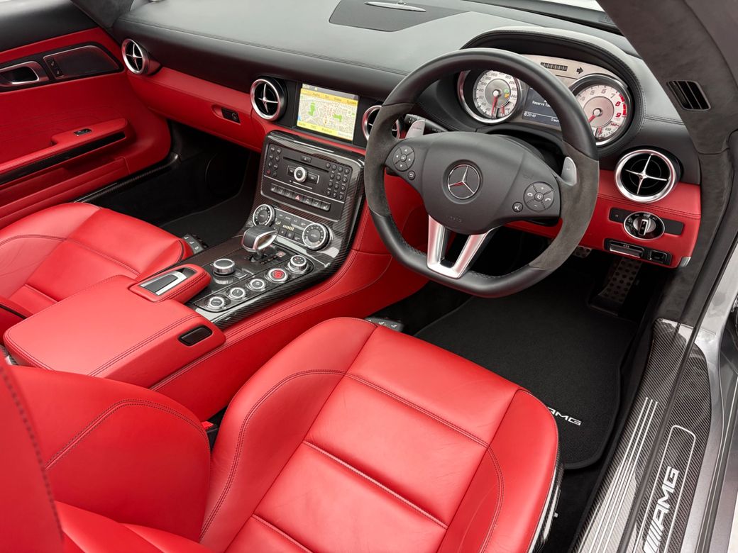 2011 Mercedes-Benz SLS