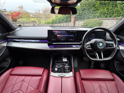 2024 BMW i5