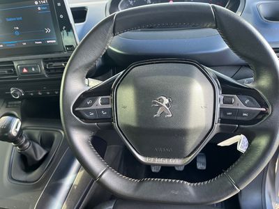 2020 Peugeot Rifter