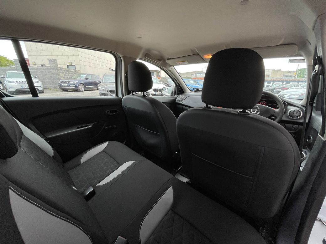 2015 Dacia Sandero