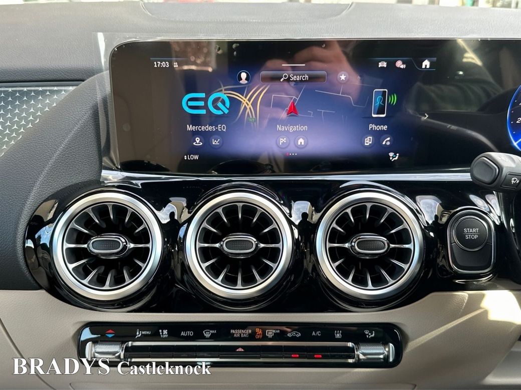 2025 Mercedes-Benz EQA