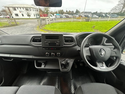 2020 Renault Master