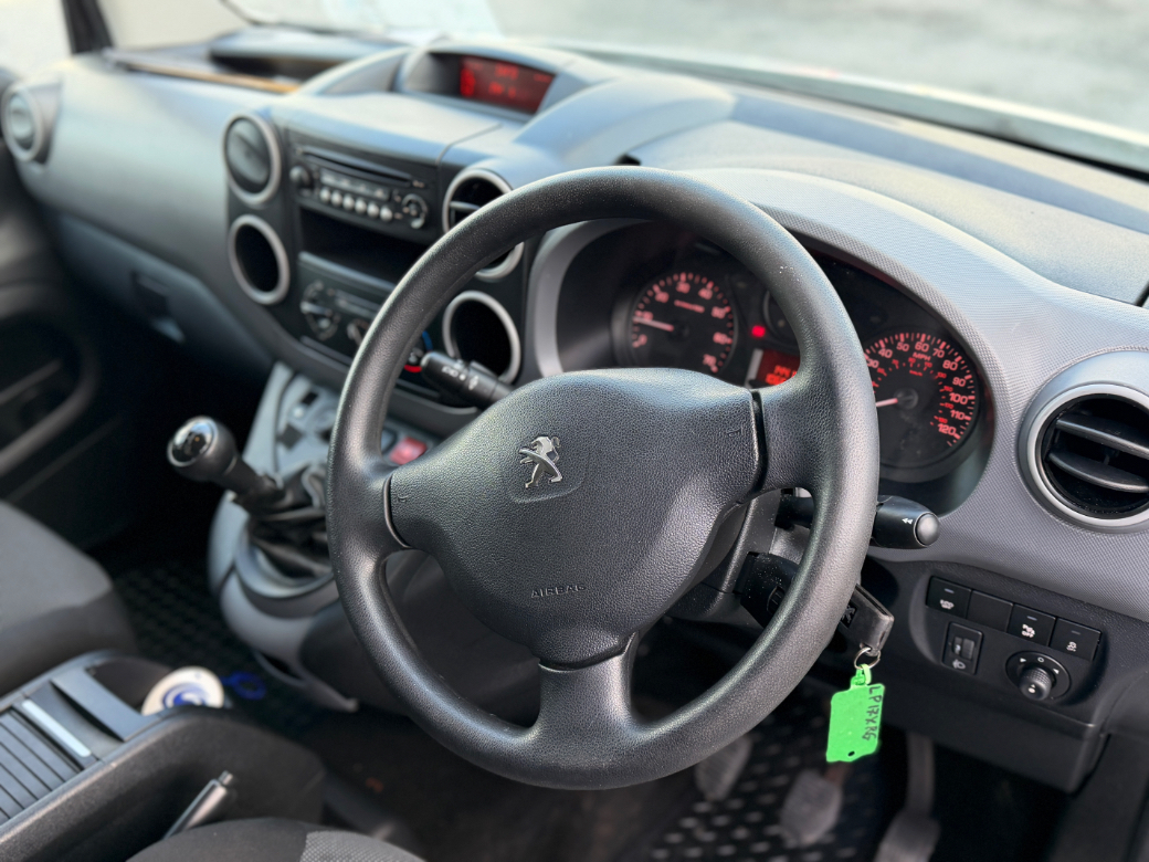 2017 Peugeot Partner