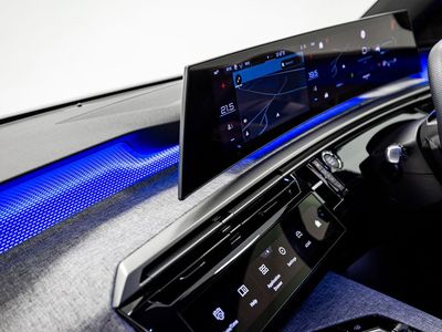 2025 Peugeot 5008