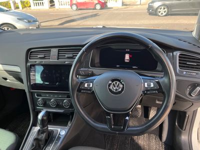 2018 Volkswagen Golf