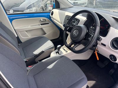 2015 Volkswagen up!