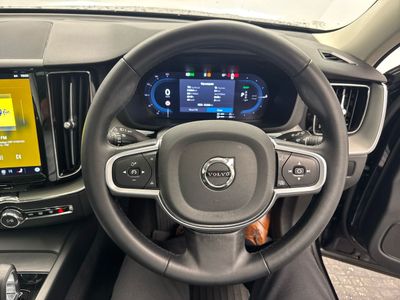 2025 Volvo XC60