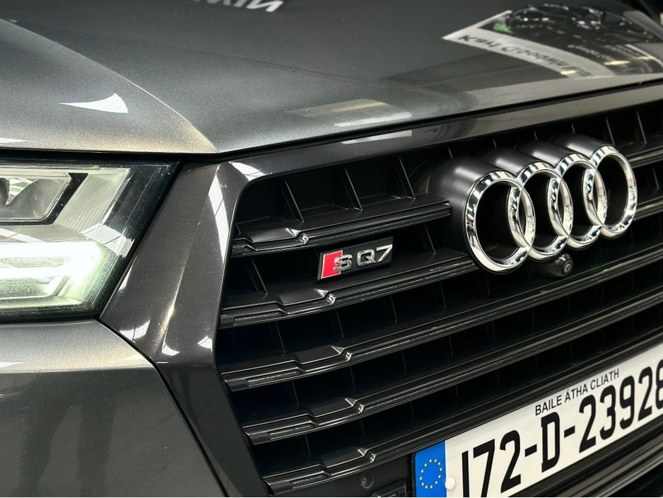 2017 Audi SQ7