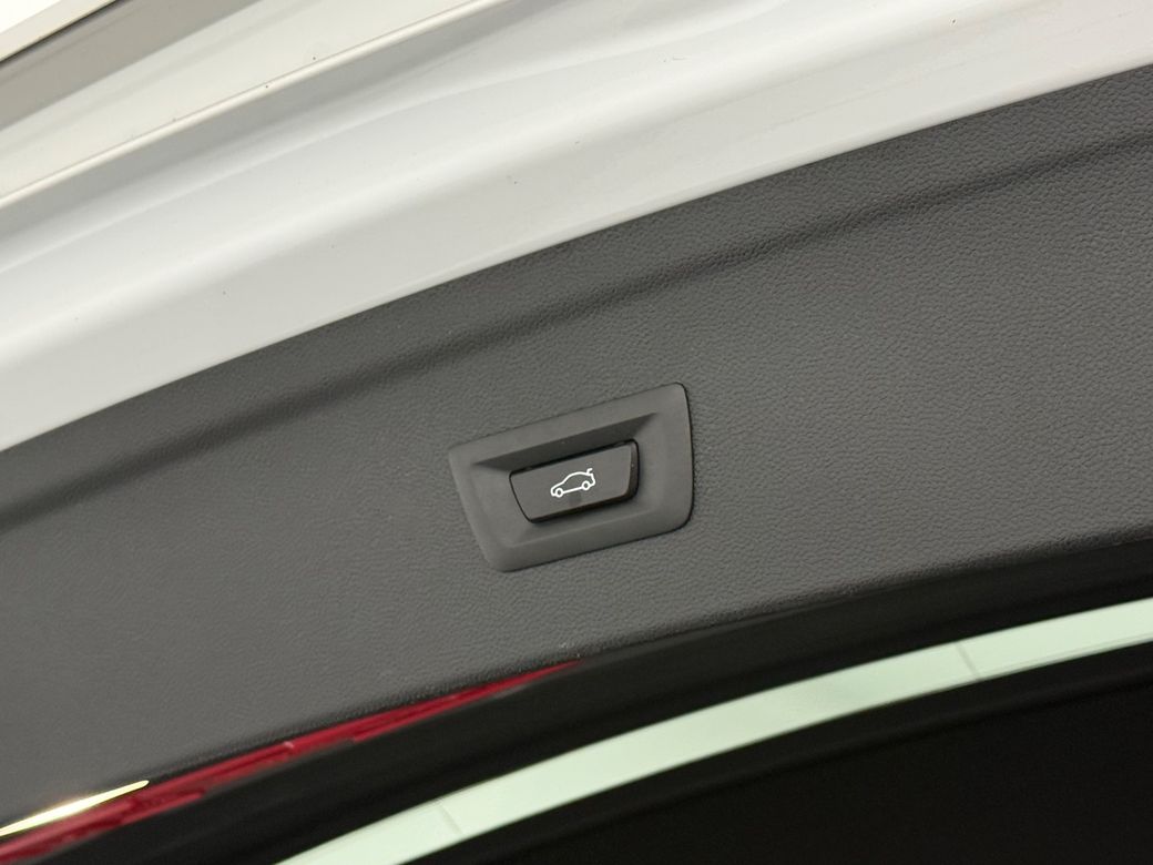 2024 BMW iX