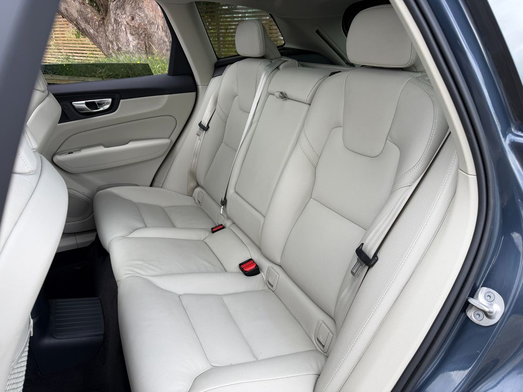 2023 Volvo XC60
