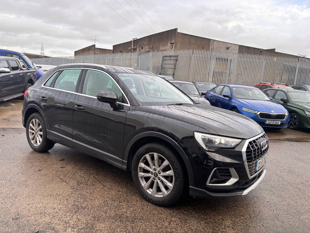 2022 Audi Q3
