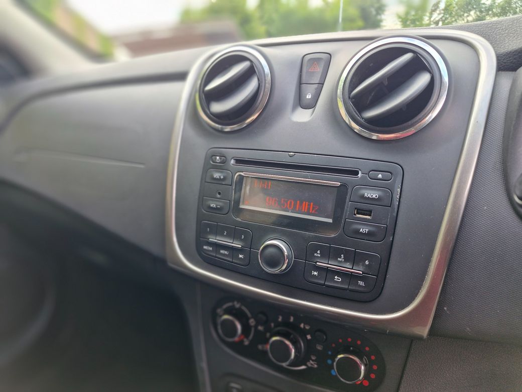 2015 Dacia Sandero