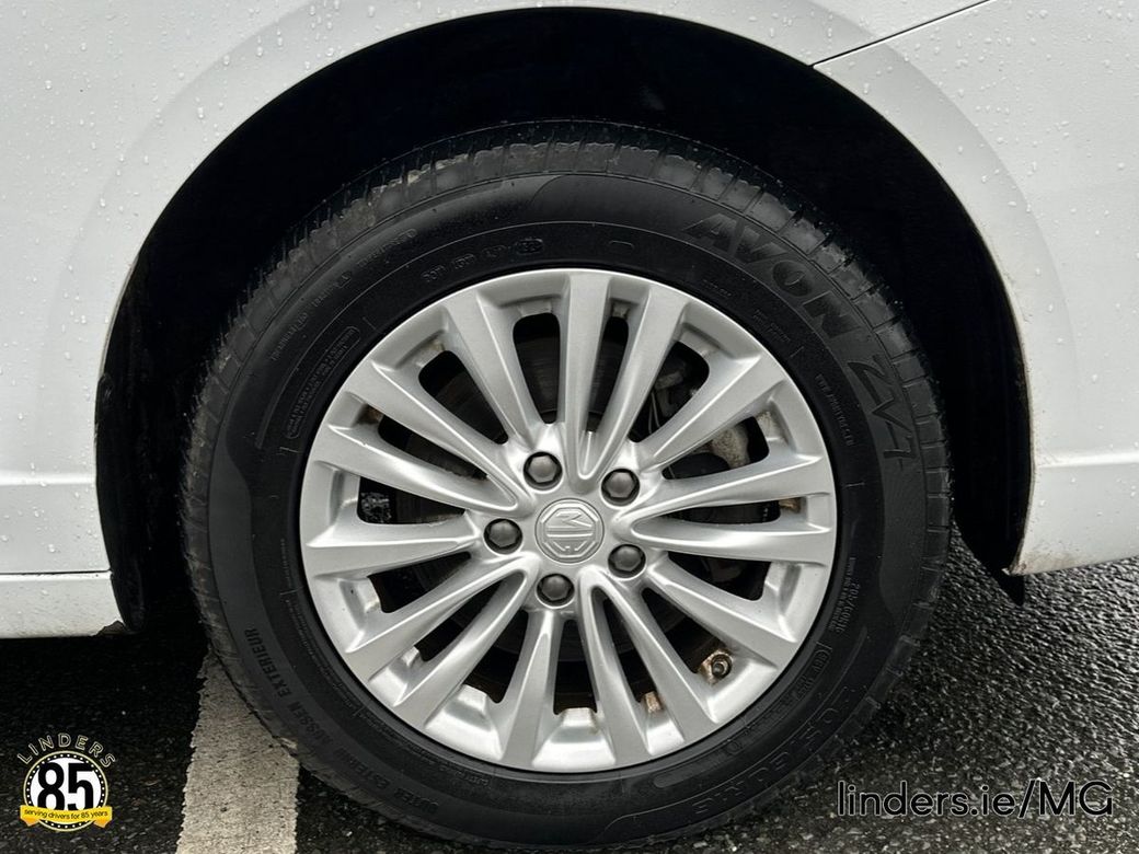 2021 MG 5