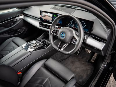 2025 BMW 5 Series