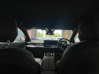 2024 BMW i5