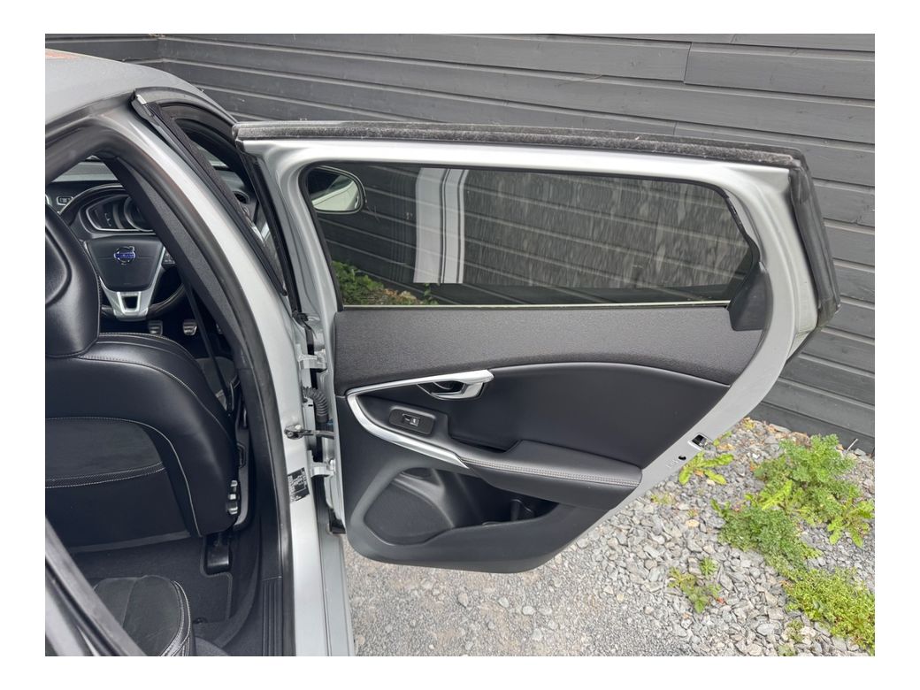 2016 Volvo V40