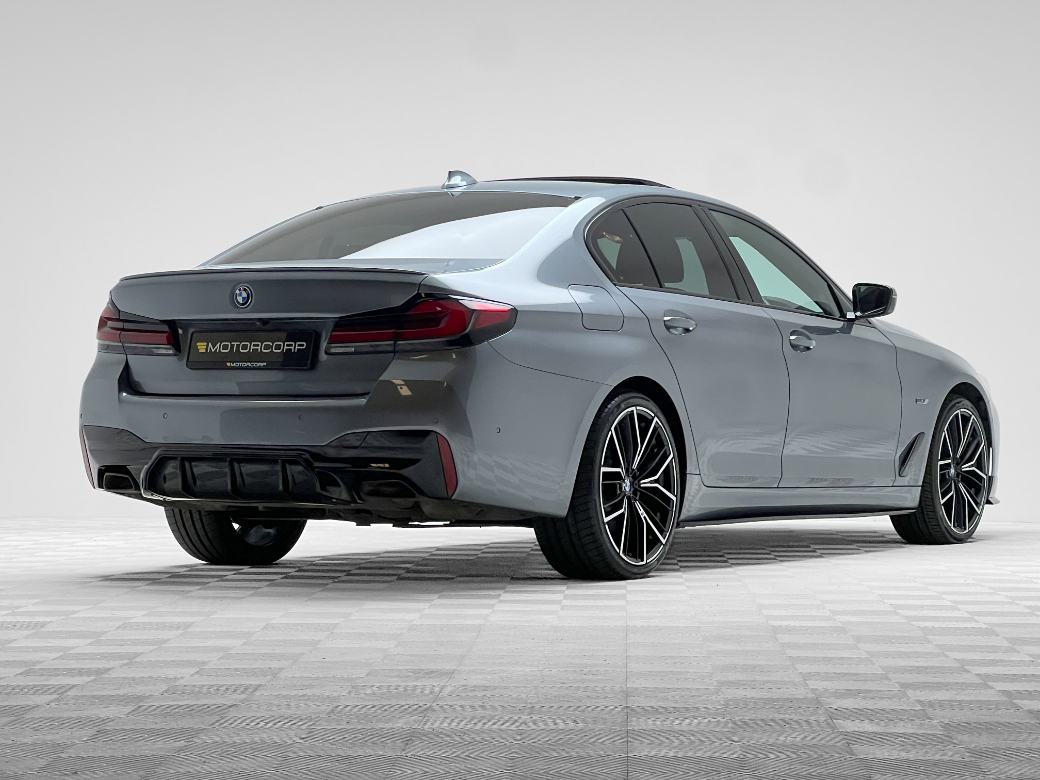 2021 BMW 5 Series