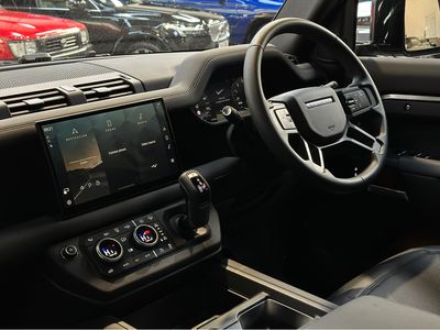 2025 Land Rover Defender