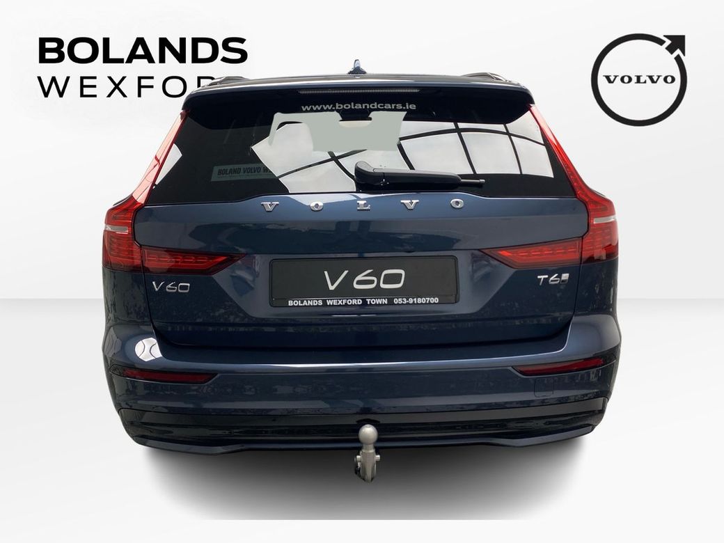 2025 Volvo V60