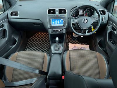 2017 Volkswagen Polo