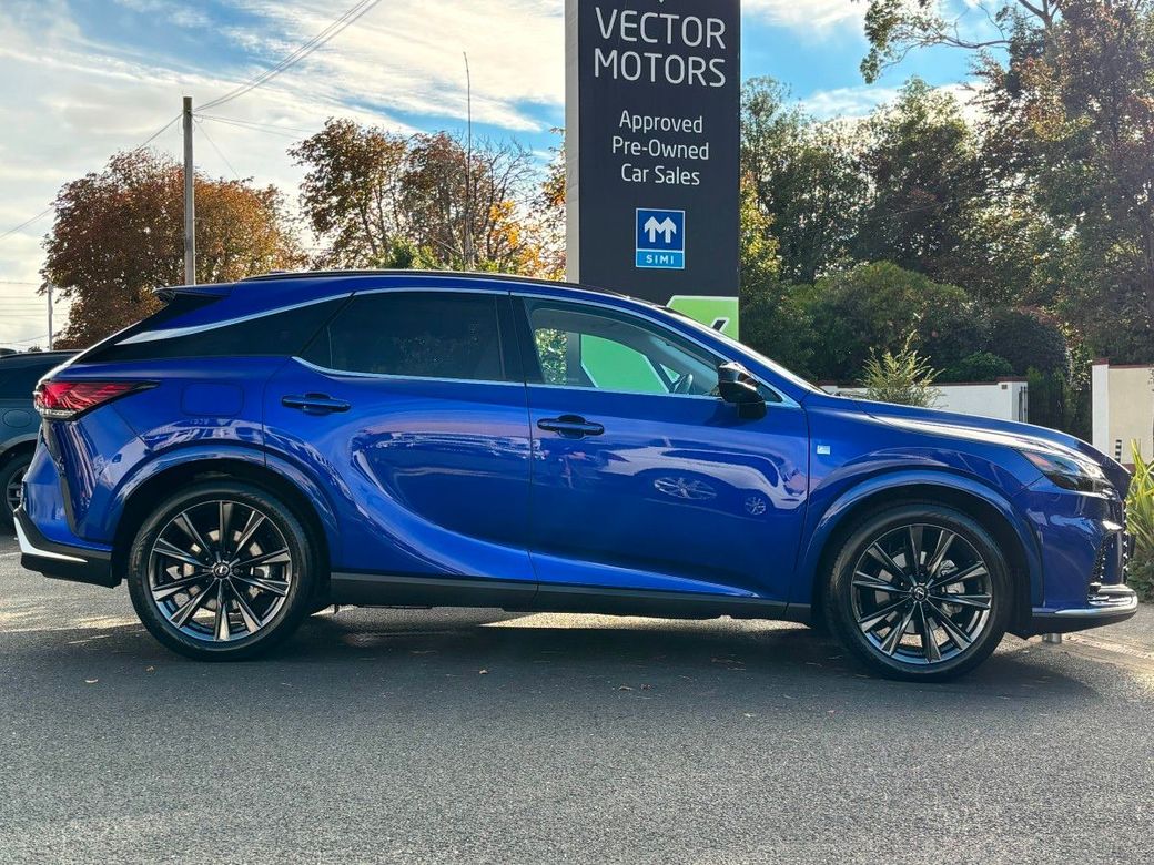 2025 Lexus RX450h+