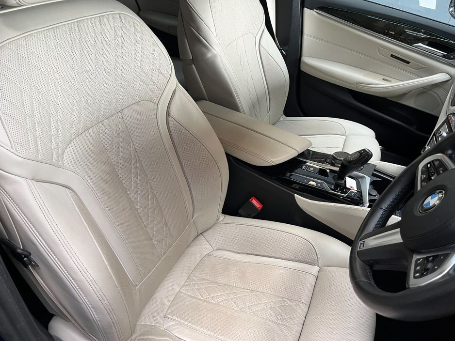 2021 BMW 5 Series