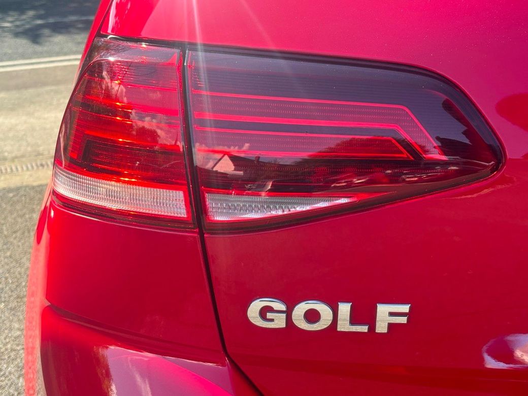 2019 Volkswagen Golf