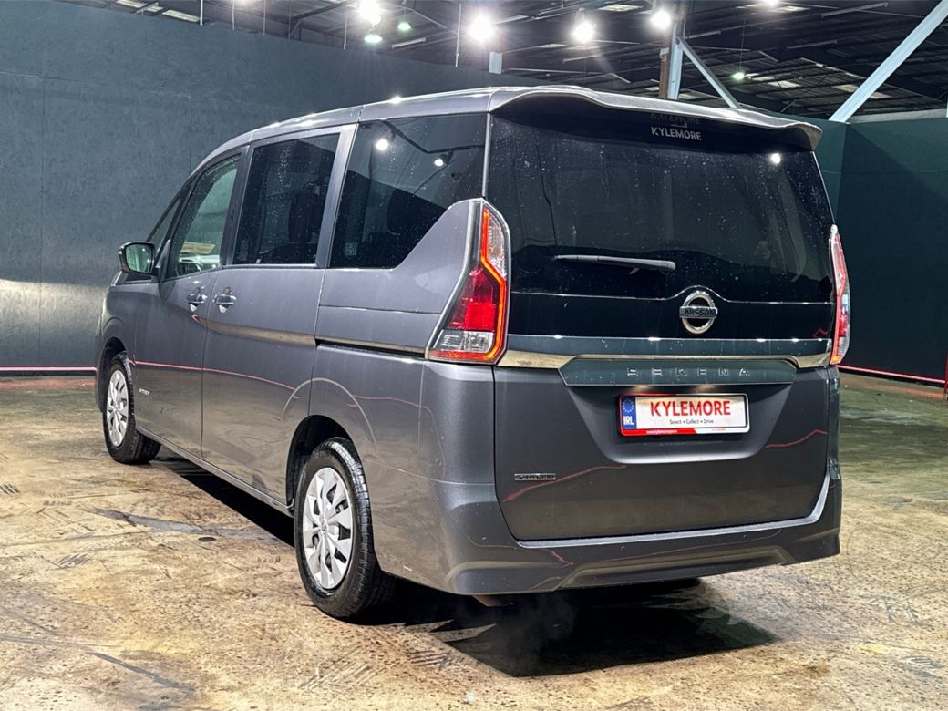 2022 Nissan Serena