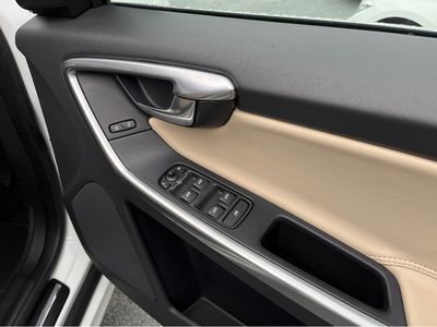 2016 Volvo XC60