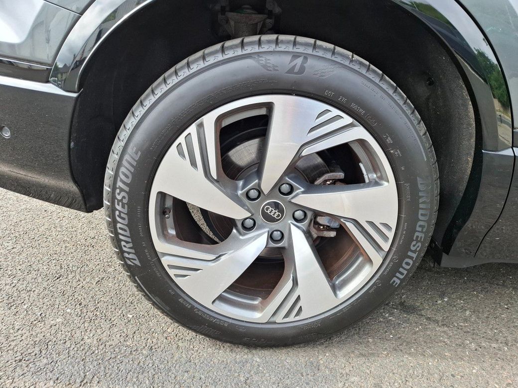 2025 Audi Q6 e-tron