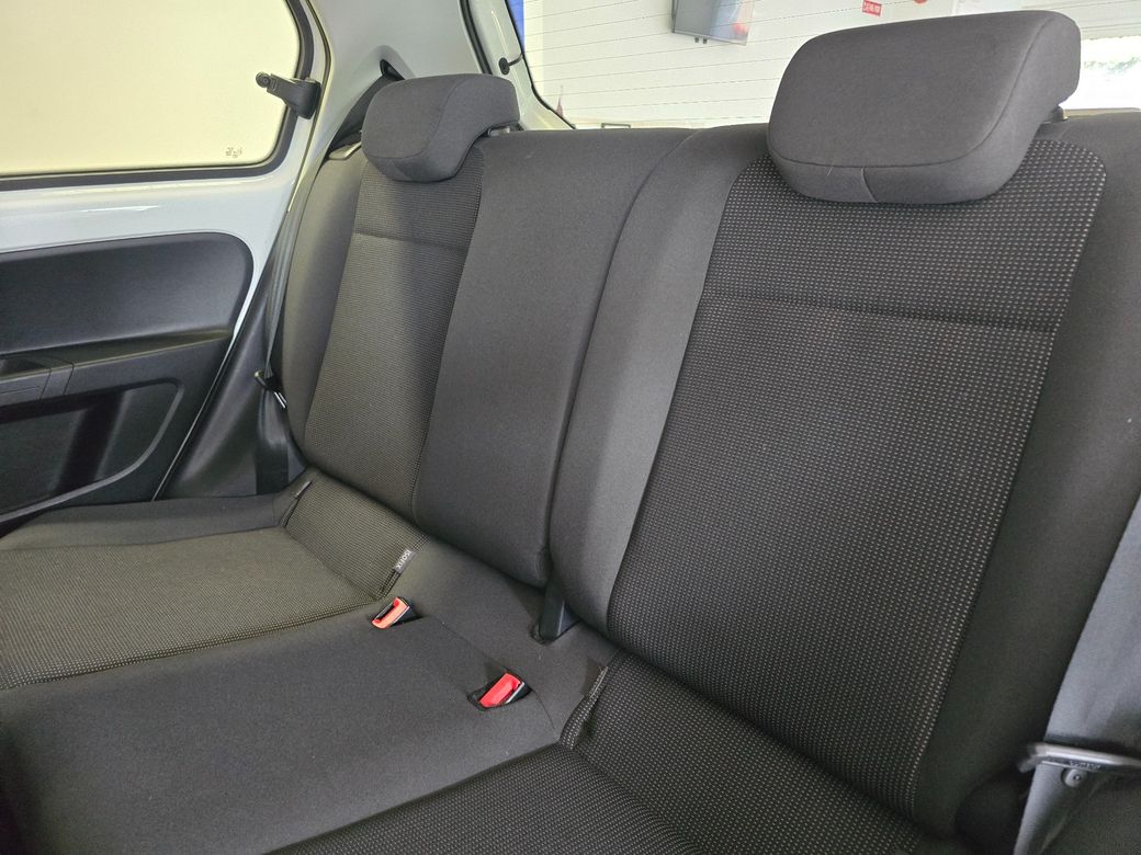 2015 Volkswagen up!
