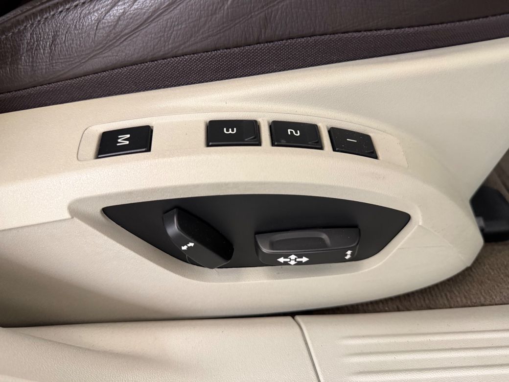 2014 Volvo V40