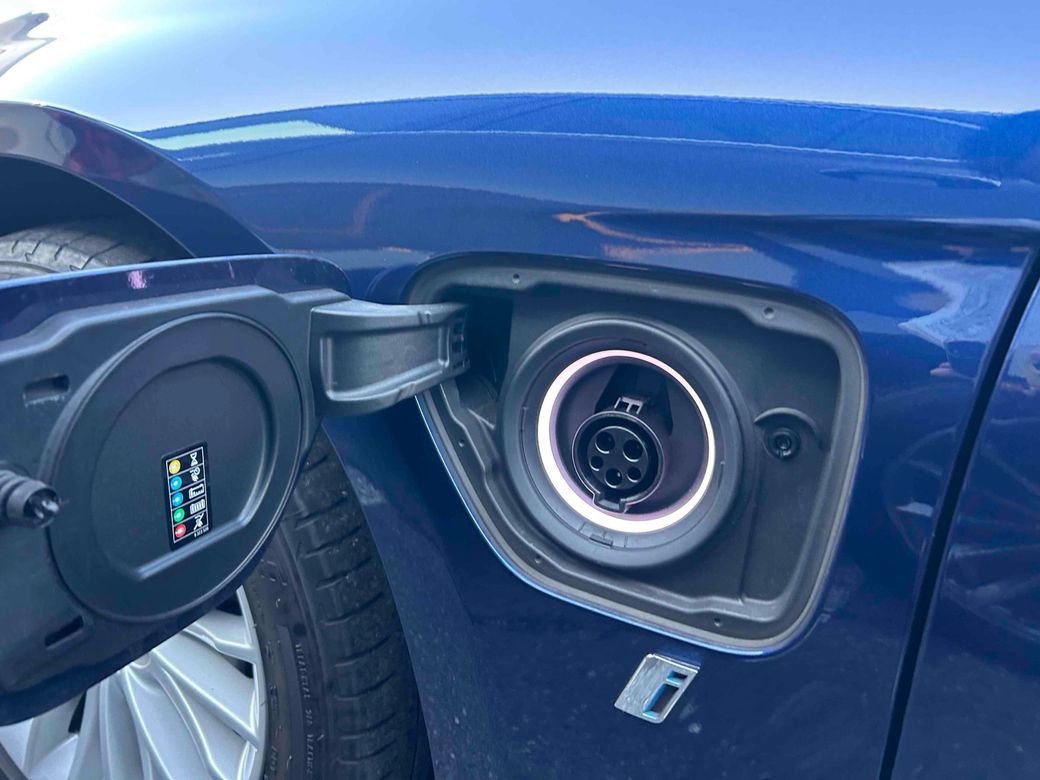 2017 BMW 330