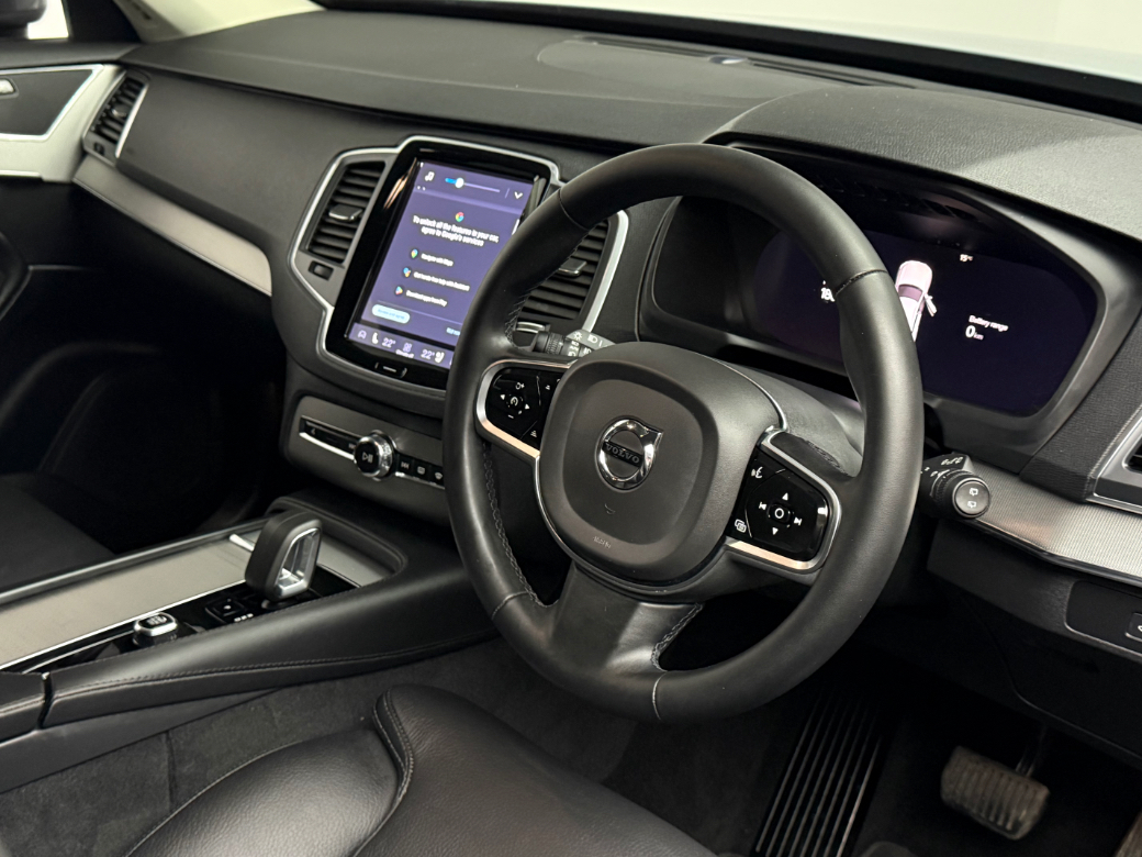 2023 Volvo XC90