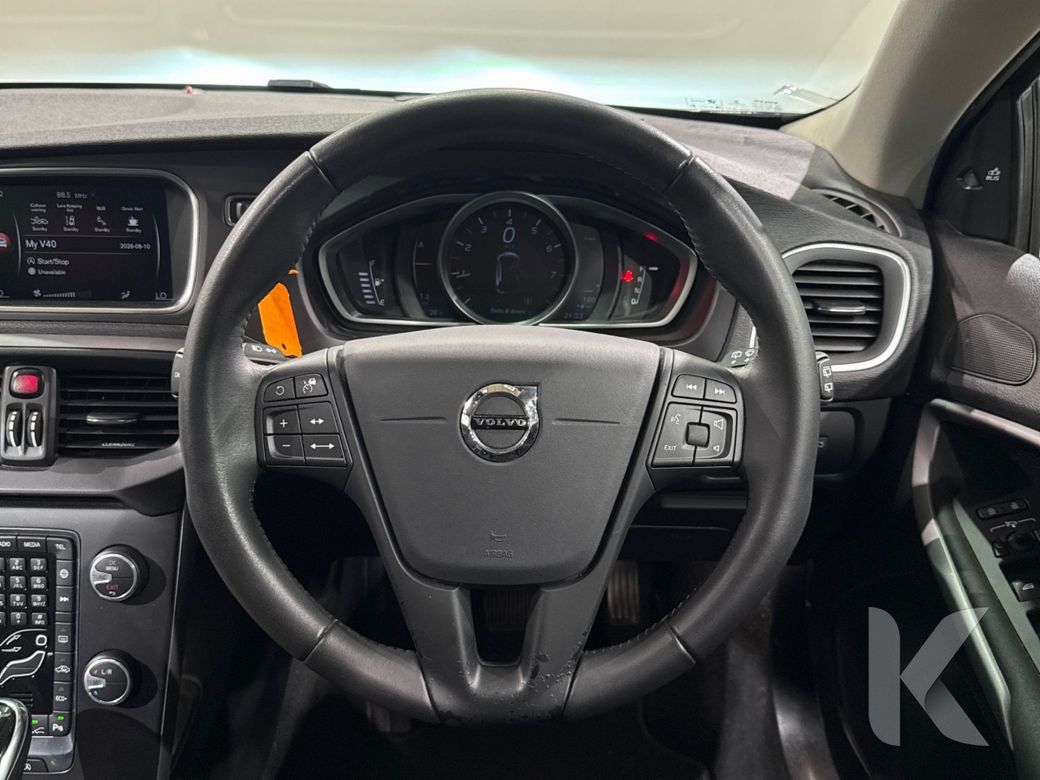 2019 Volvo V40