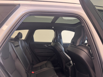 2022 Volvo XC60