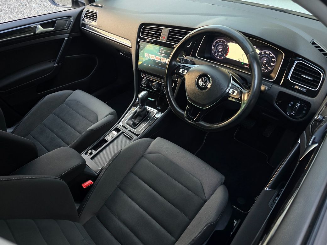 2017 Volkswagen Golf