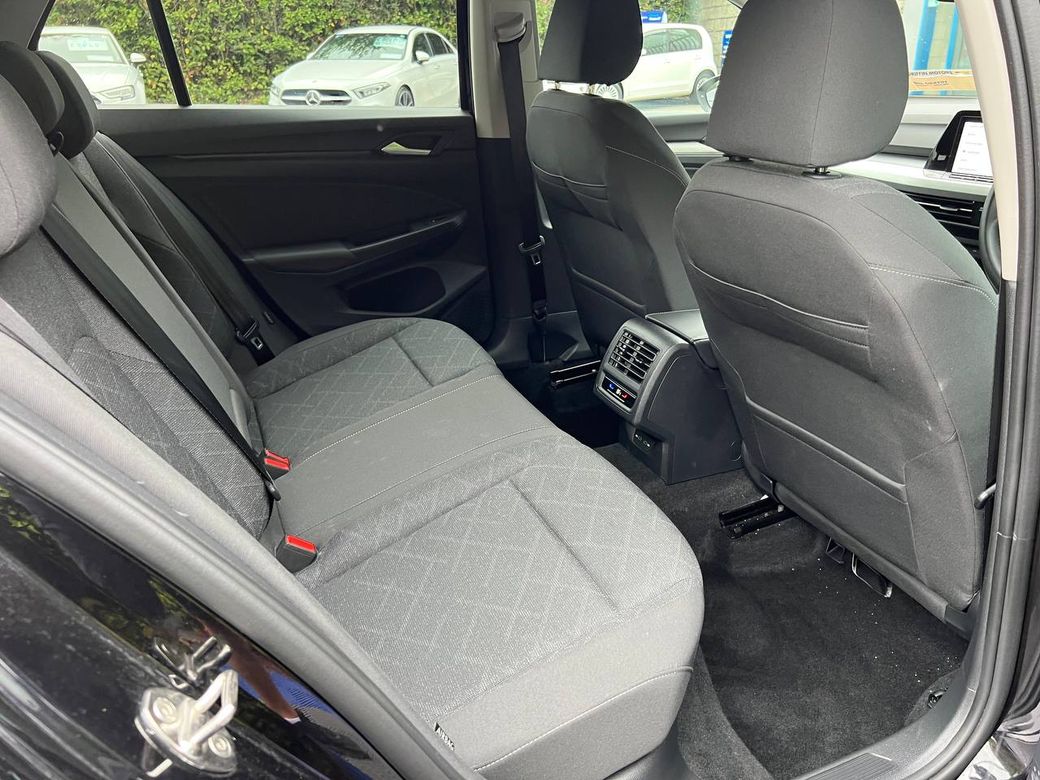 2023 Volkswagen Golf