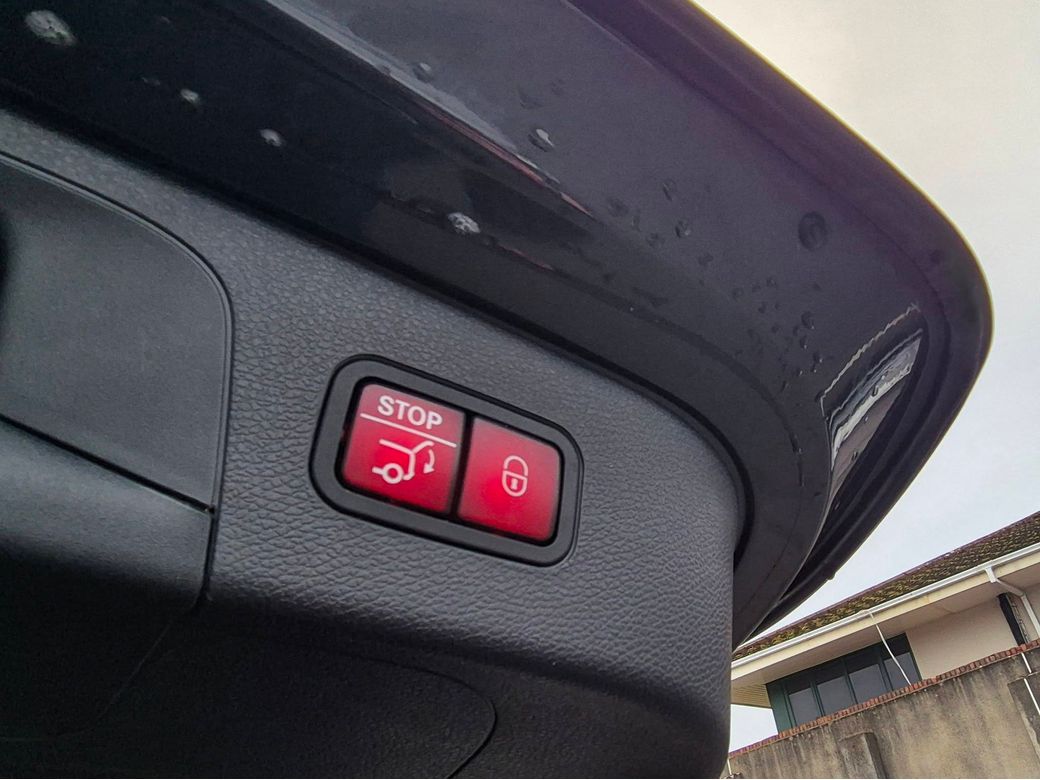 2023 Mercedes-Benz EQC