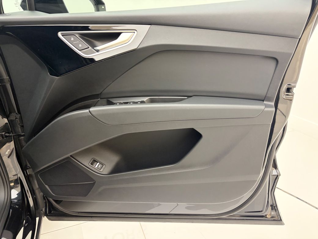 2023 Audi Q4