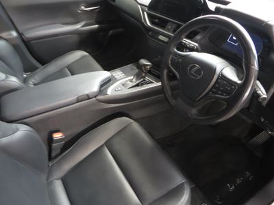 2023 Lexus UX 250H