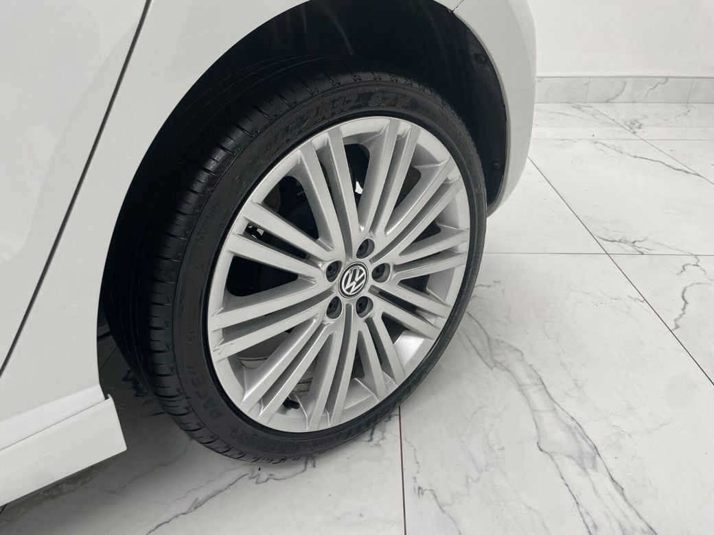 2016 Volkswagen Polo