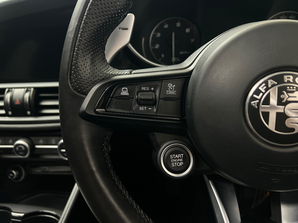 2022 Alfa Romeo Giulia