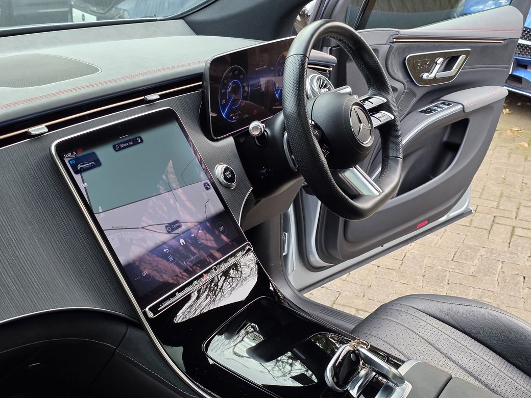 2024 Mercedes-Benz EQS SUV