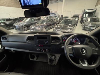 2020 Renault Master