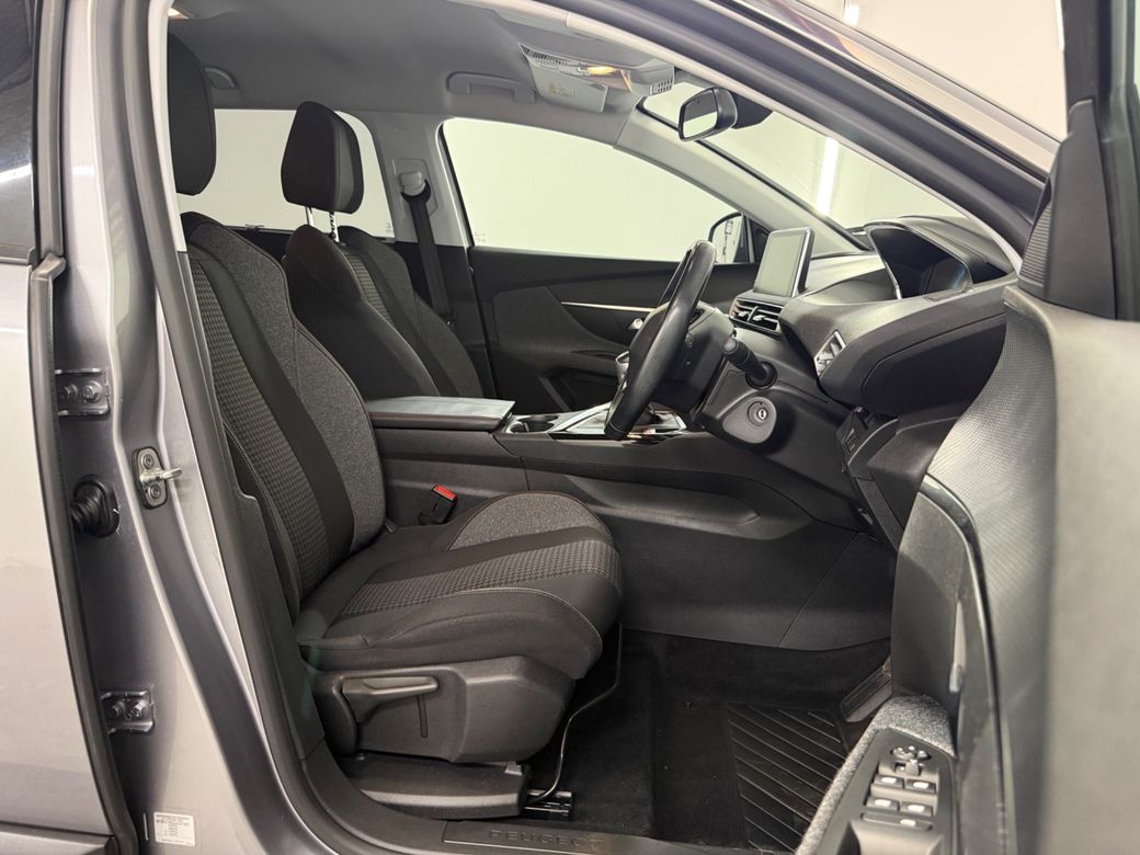 2019 Peugeot 5008
