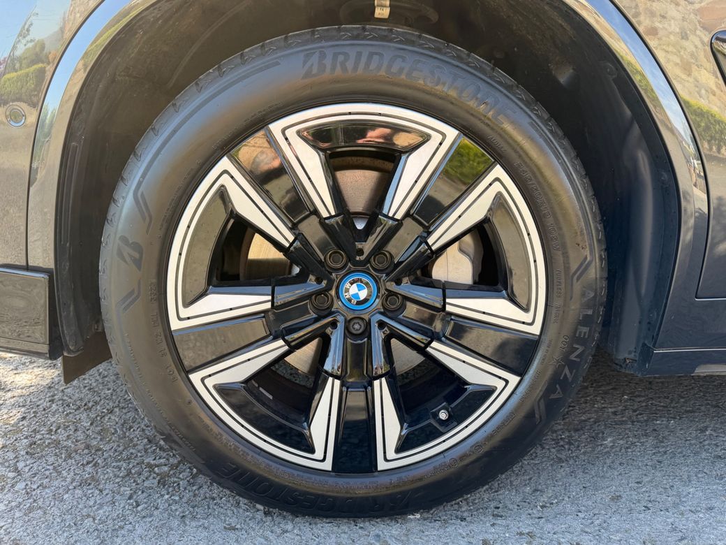 2024 BMW iX3